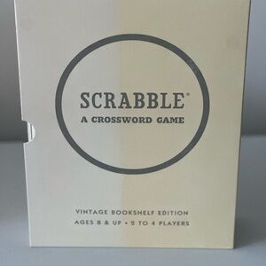 Scrabble Vintage Bookshelf Edition - Cream